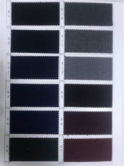 SX-LX TR無彈力斜紋 9151 成份：65%T 35%R 克重：480g 正面照